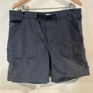 North Face men’s shorts